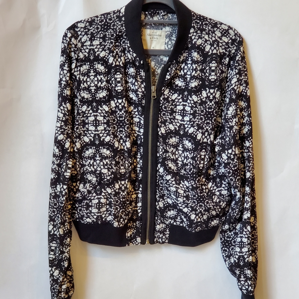 Abercrombie & Fitch Black and White Pattern Jacket